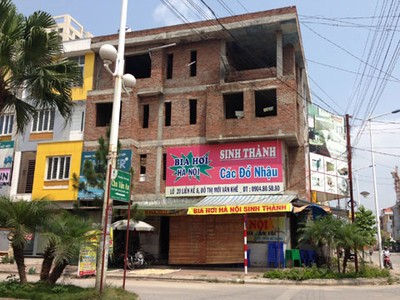 Biệt thự triệu đô cho thuê giá... nhà trọ